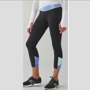 Lululemon pace rival crop size 6